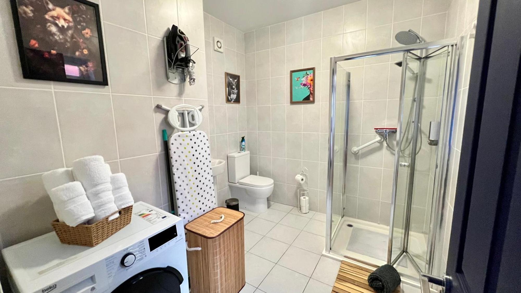 Rest Boutique Golders Green Лондон Экстерьер фото